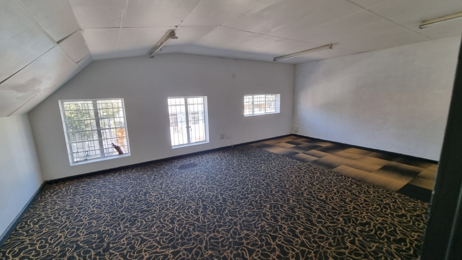 To Let commercial Property for Rent in Woodstock Western Cape